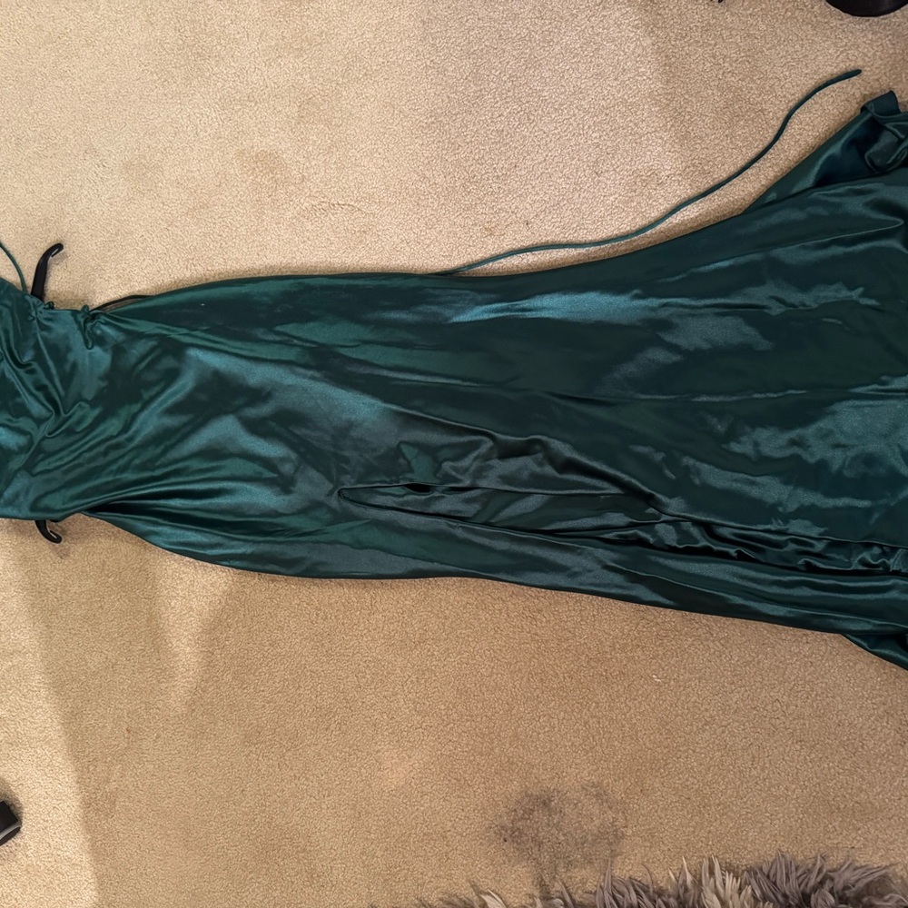 Alamour The Label Green Slit Maxi Dress - Picture 13 of 13